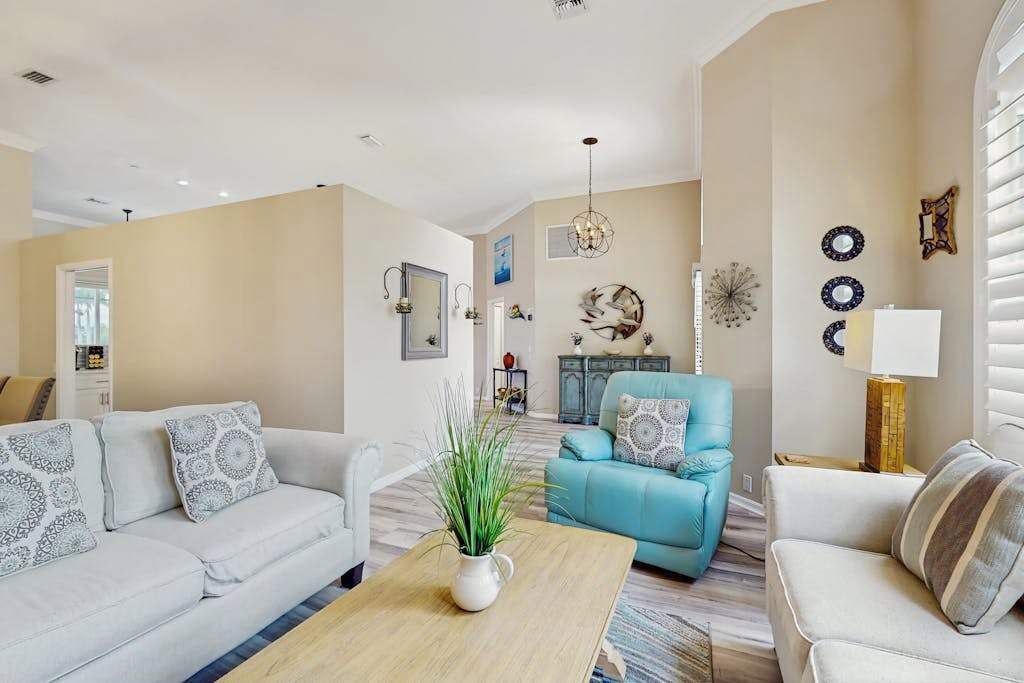 Photo of Livingroom in Burnt Store Isles