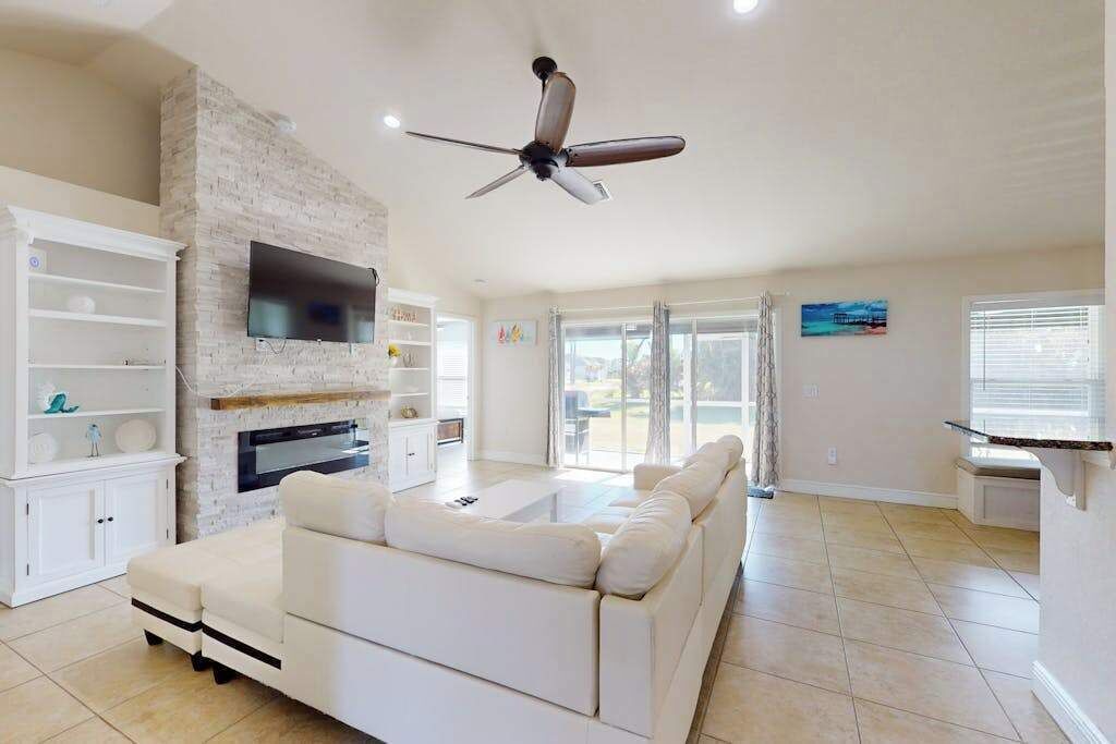 Photo of Livingroom in Broadmoor