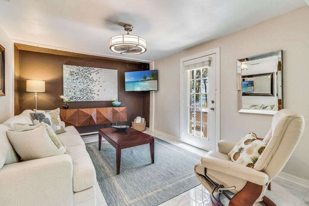 Photo of Livingroom in East Naples