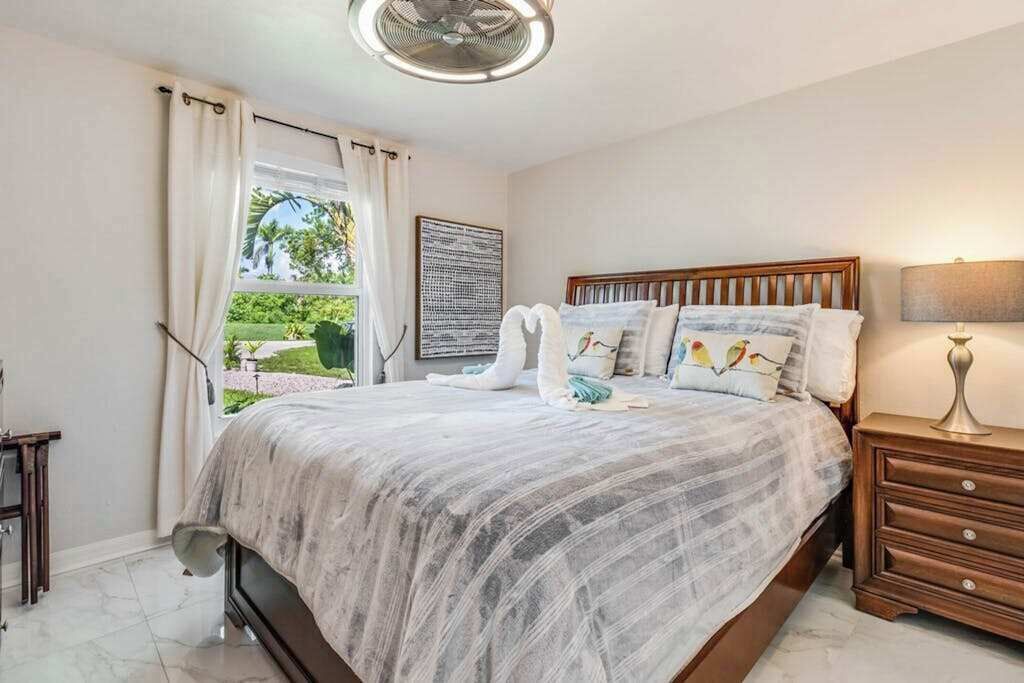 Photo of Bedroom in East Naples