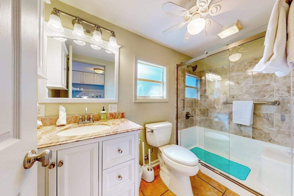 Photo of Bathroom in Goodland