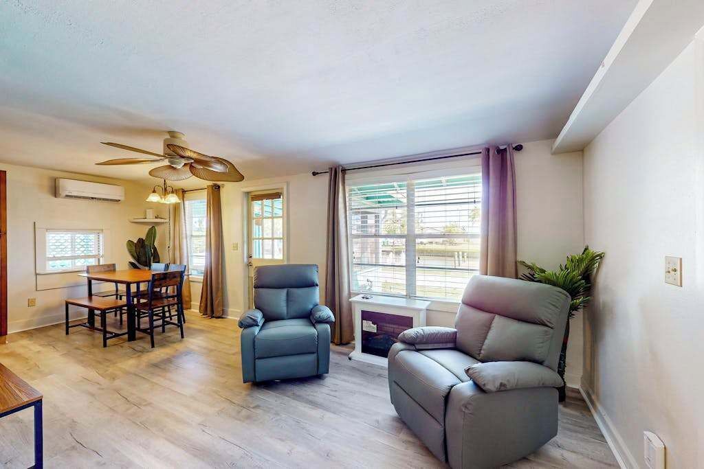 Photo of Livingroom in Goodland