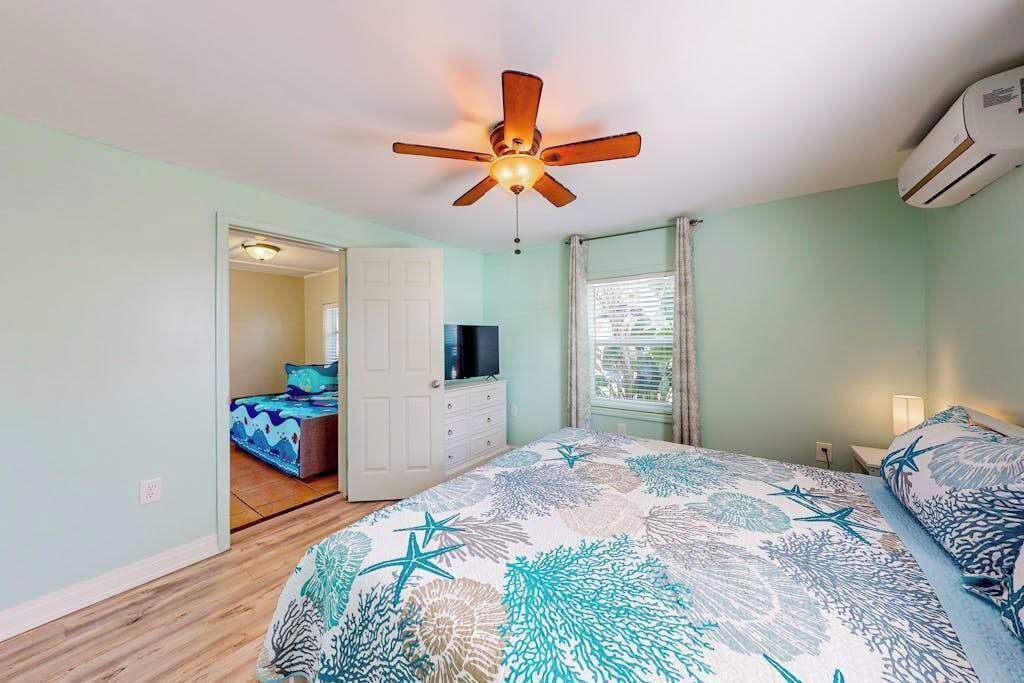 Photo of Bedroom in Goodland