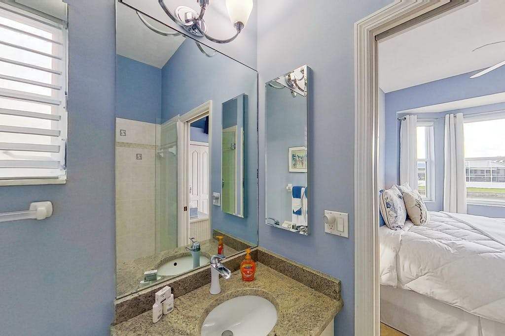 Photo of Bathroom in Matlacha Isles