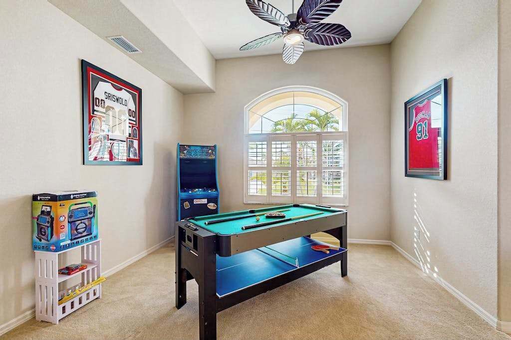 Photo of Bedroom in Burnt Store Isles