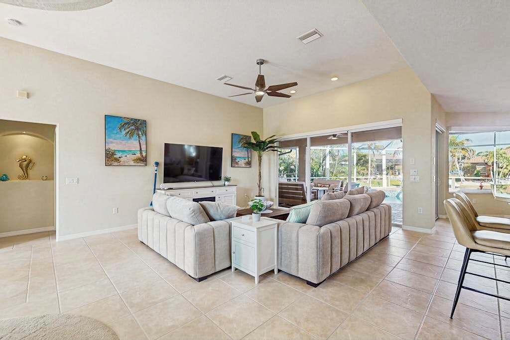 Photo of Livingroom in Burnt Store Isles