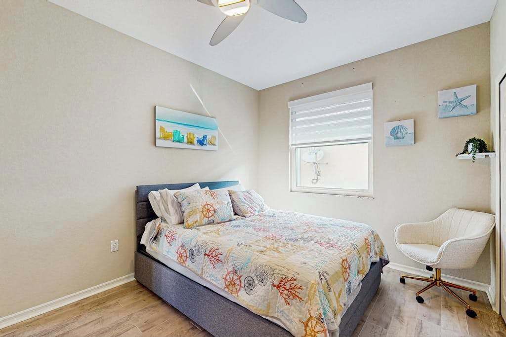 Photo of Bedroom in Burnt Store Isles