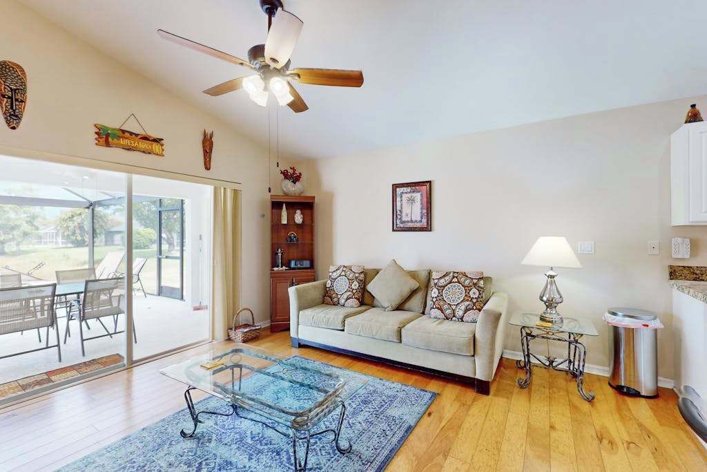 Photo of Livingroom in Beachwalk Isles