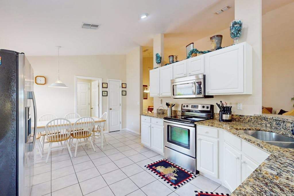 Photo of Kitchen in Beachwalk Isles