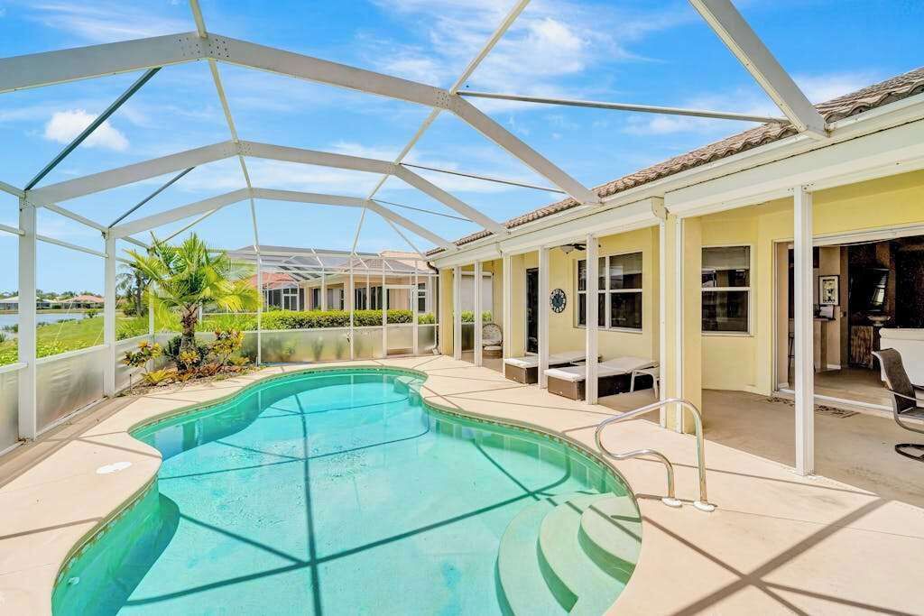 Photo of Outdoor in Herons Glen