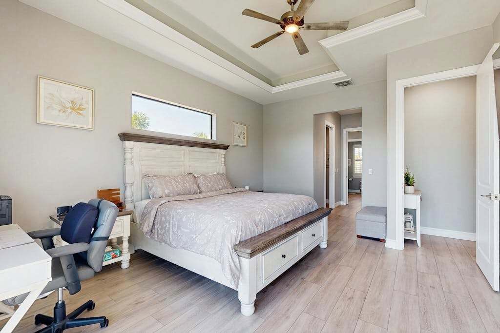 Photo of Bedroom in Edgewater