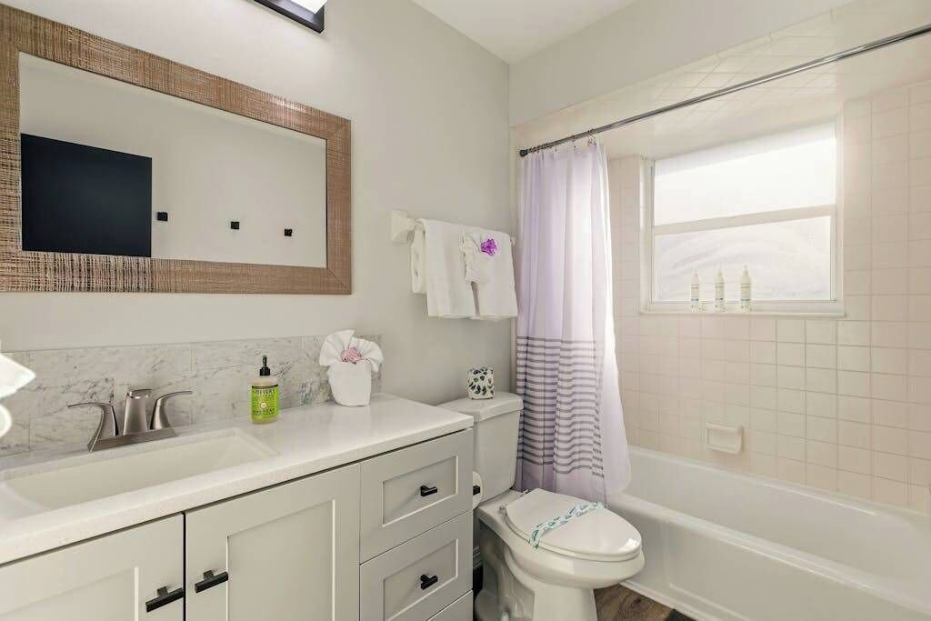 Photo of Bathroom in Burnt Store Isles