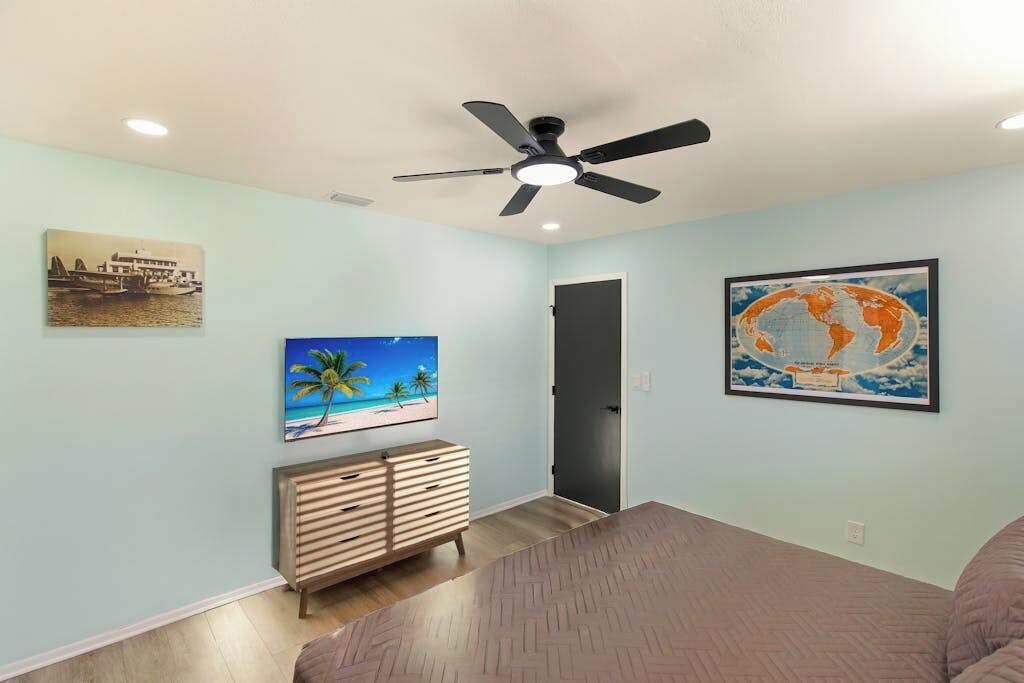 Photo of Bedroom in Burnt Store Isles