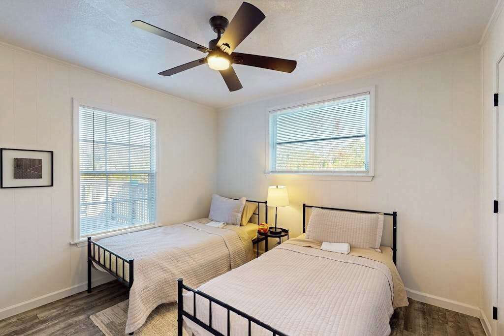 Photo of Bedroom in Charlotte Park