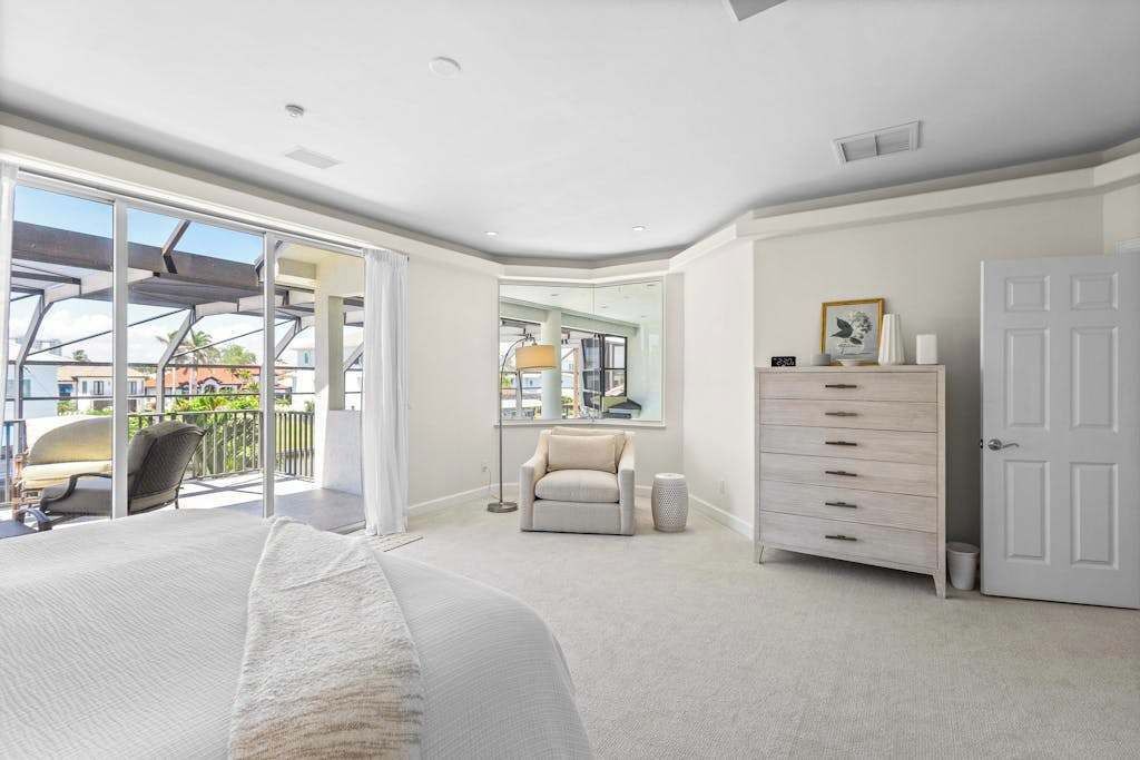 Photo of Bedroom in Vanderbilt Beach