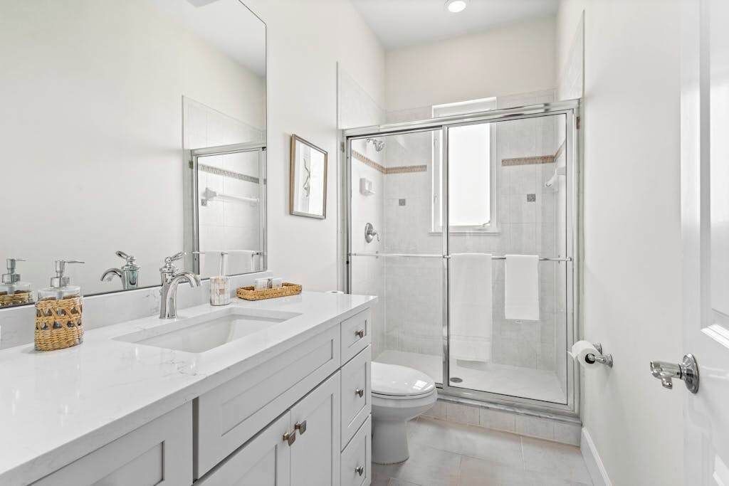 Photo of Bathroom in Vanderbilt Beach