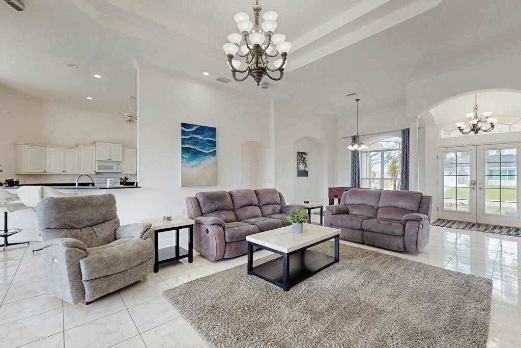 Photo of Livingroom in Gulf Cove