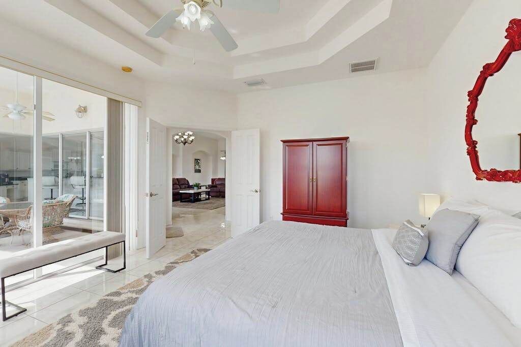 Photo of Bedroom in Gulf Cove