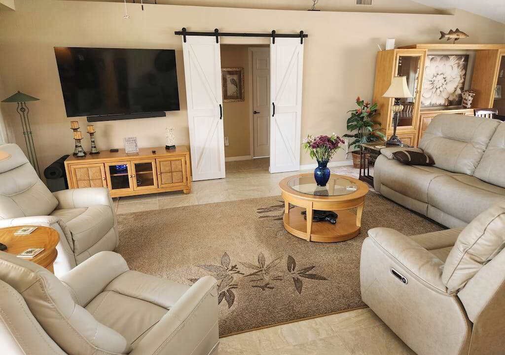 Photo of Livingroom in Burnt Store Isles
