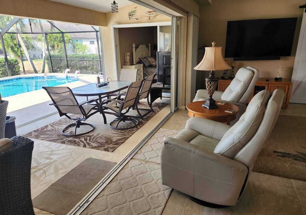 Photo of Livingroom in Burnt Store Isles