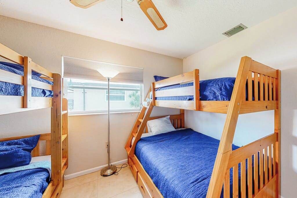 Photo of Bedroom in Gulf Cove