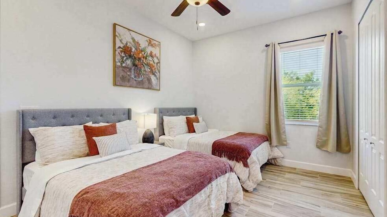 Photo of Bedroom in Gulf Cove