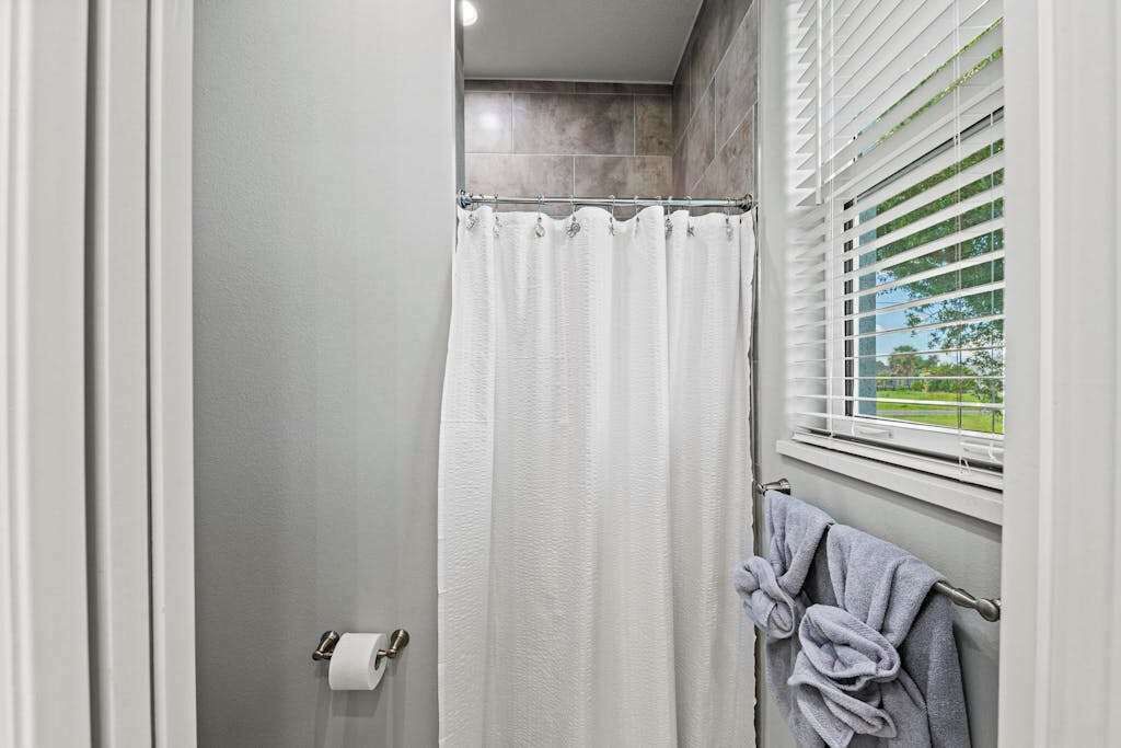 Photo of Bathroom in Long Meadow