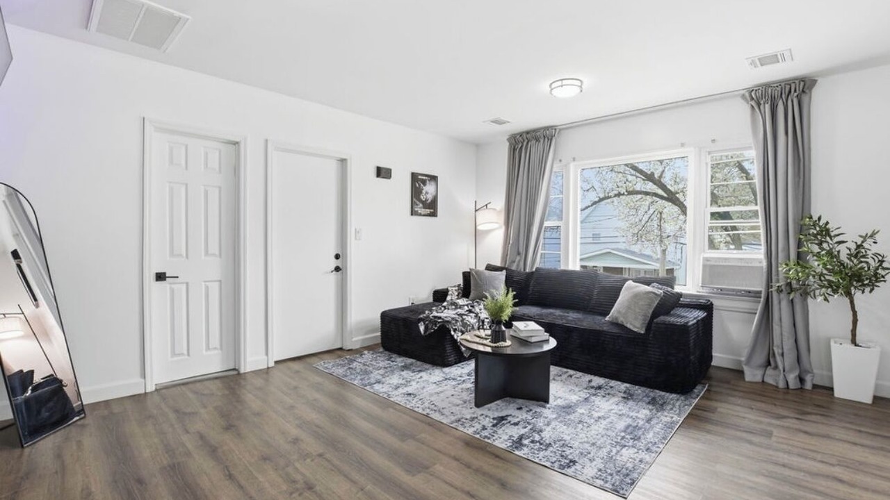 Photo of Livingroom in Belleville