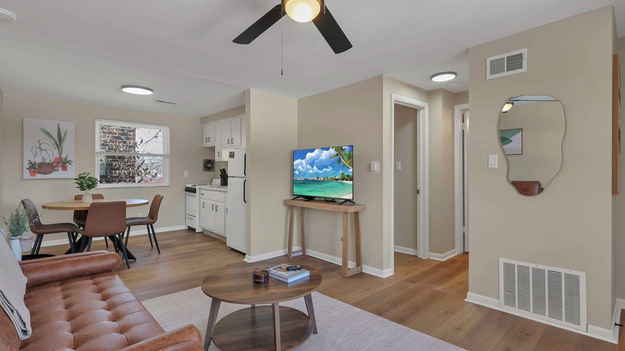 Photo of Livingroom in Merion Village