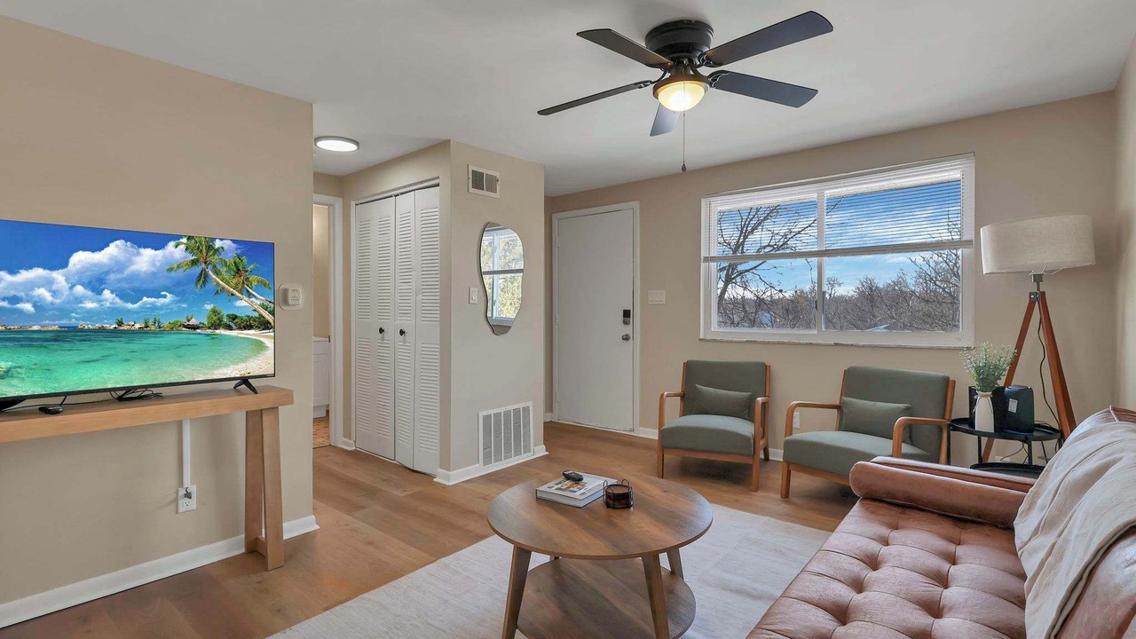 Photo of Livingroom in Merion Village