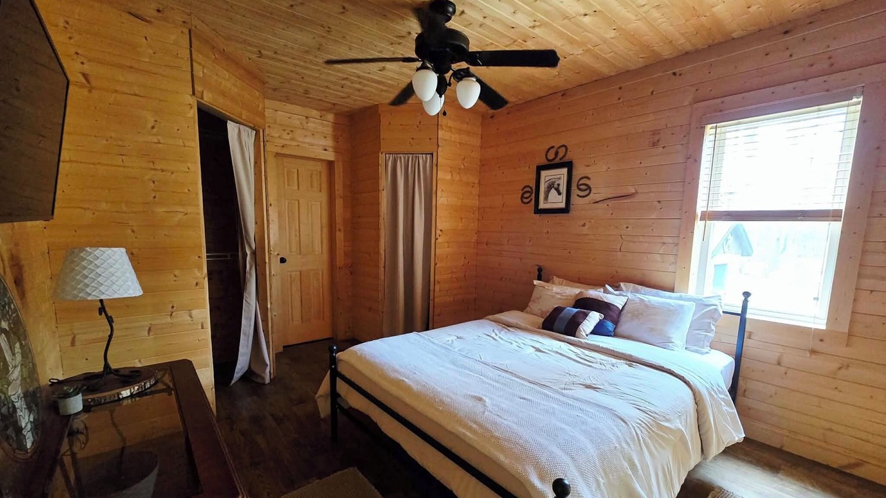 Photo of Bedroom in Kings Creek