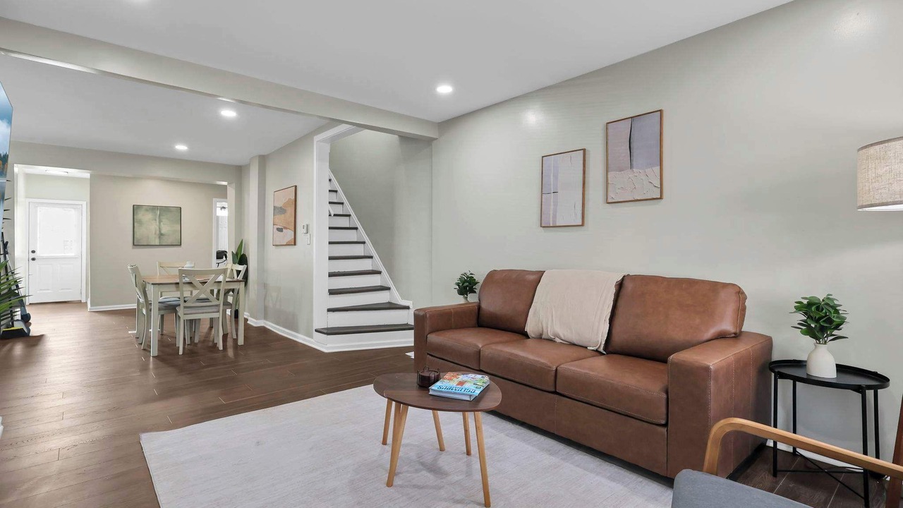 Photo of Livingroom in Hilltop