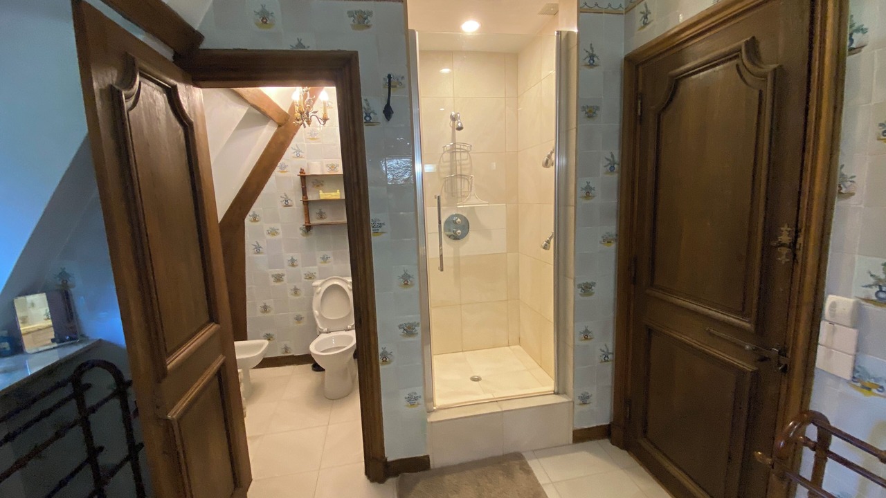 Photo of Bathroom in Touques