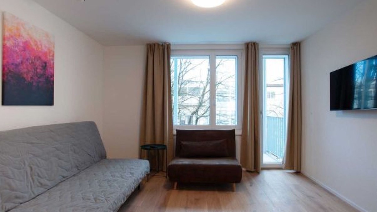 Photo of Livingroom in Center