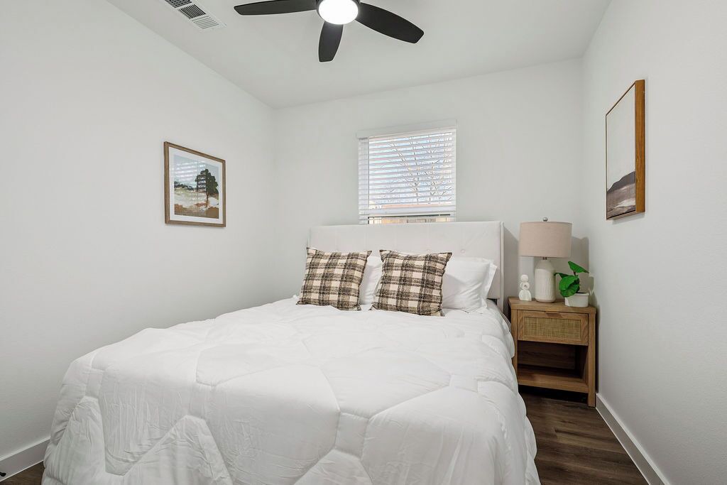 Photo of Bedroom in Commerce