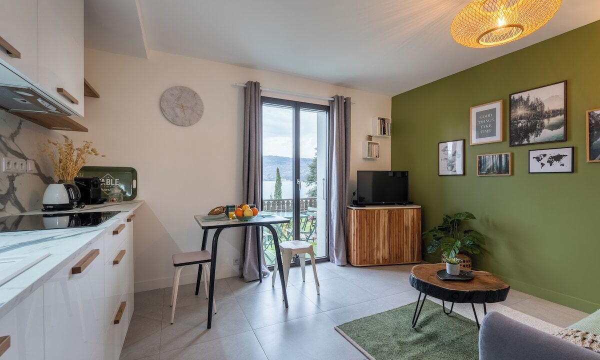 Photo of Livingroom in Veyrier-du-Lac