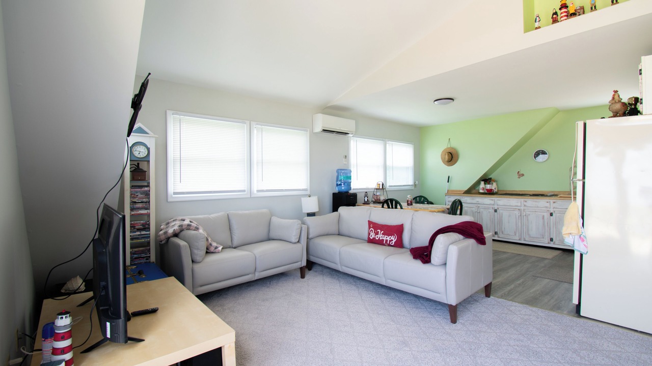 Photo of Livingroom in Edwardsville