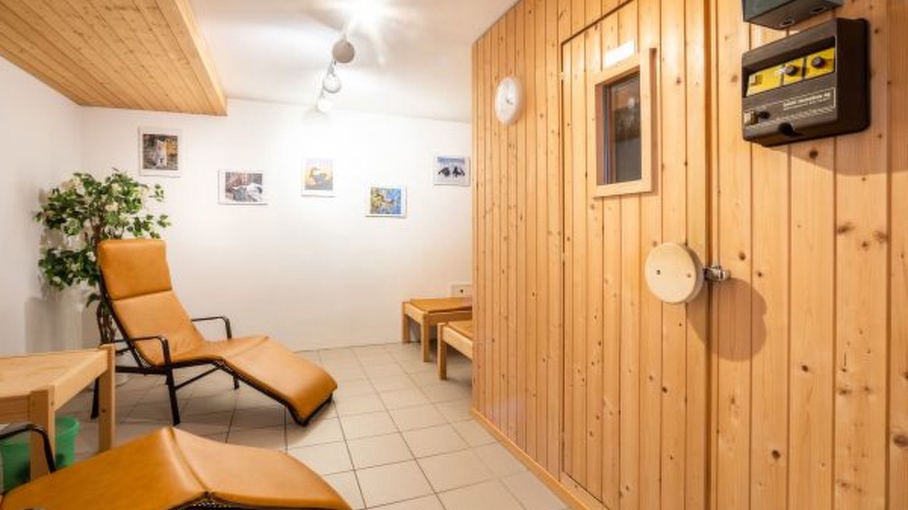 Photo of Bedroom in Flims