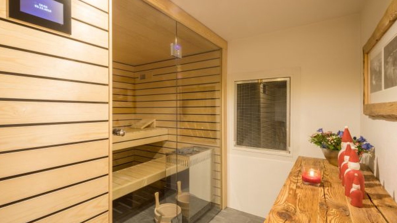 Photo of Bedroom in Flims