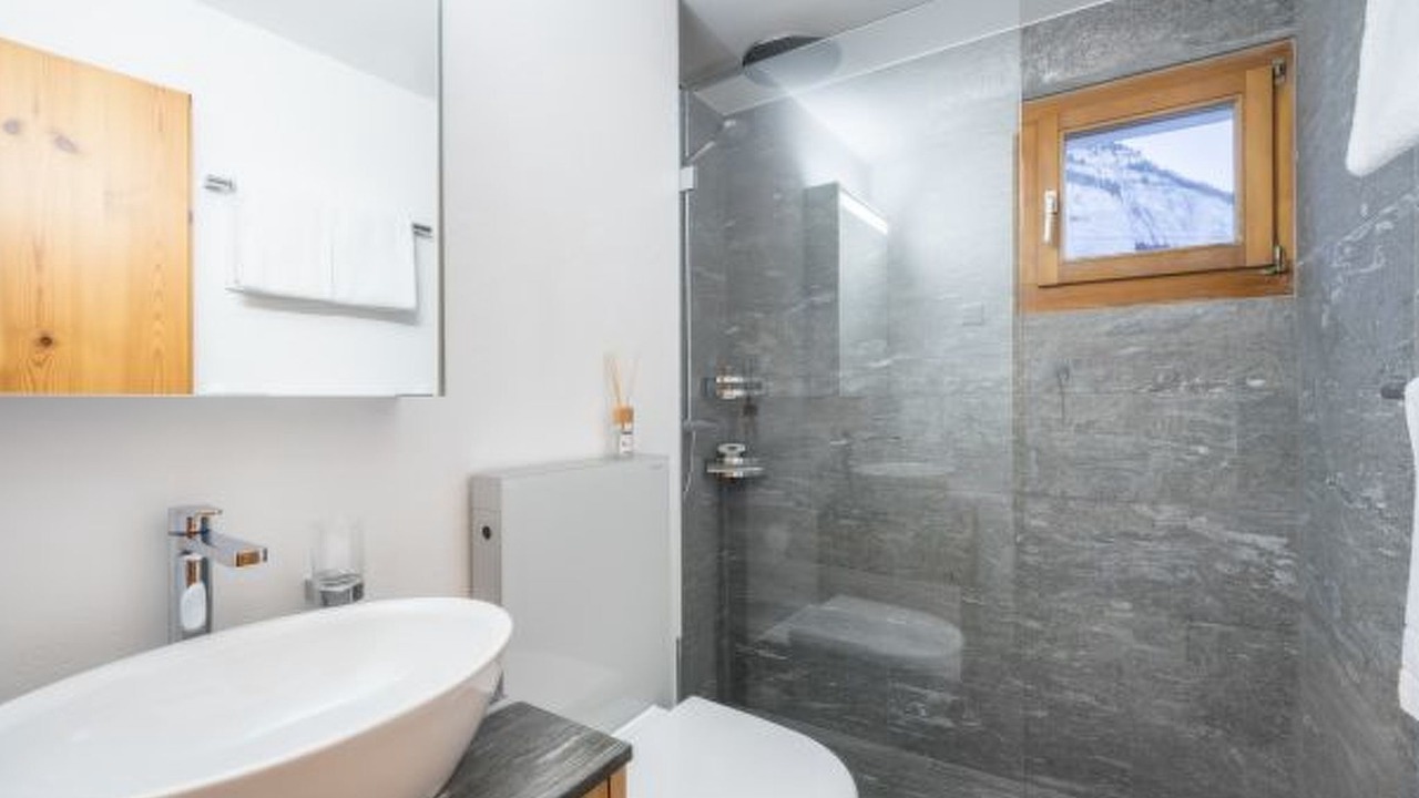 Photo of Bathroom in Flims