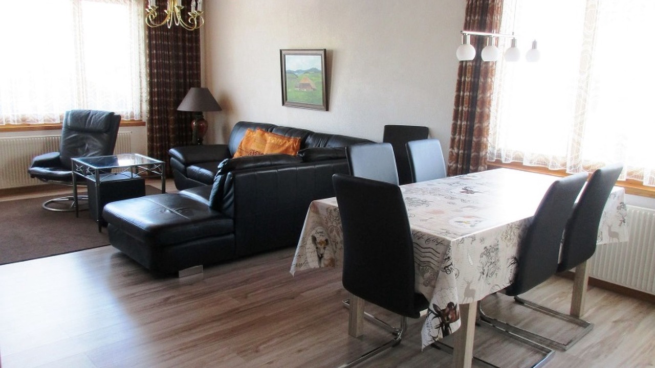 Photo of Livingroom in Tavanasa