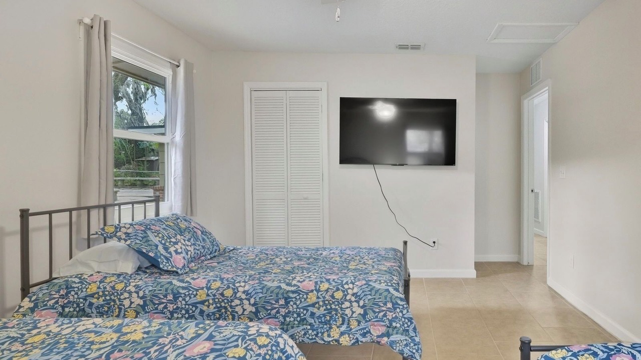 Photo of Bedroom in Orange Park