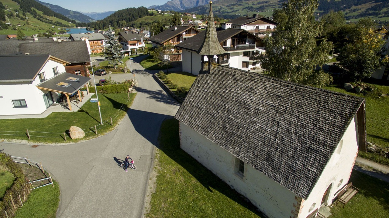 Photo of Others in Brigels