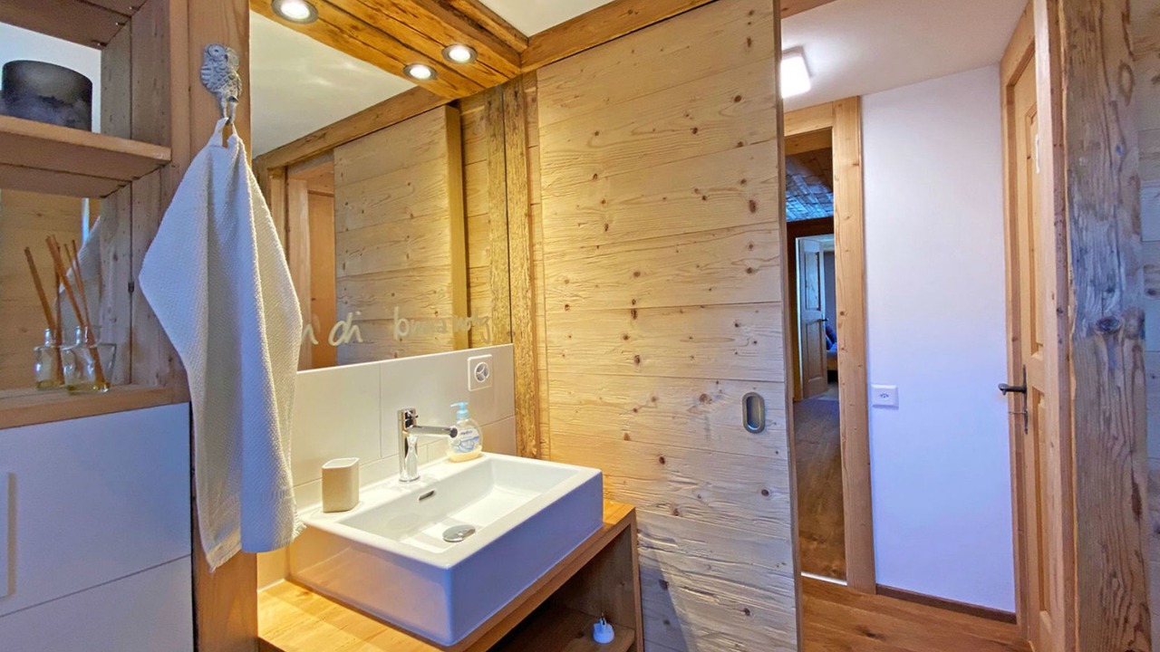 Photo of Bathroom in Flond