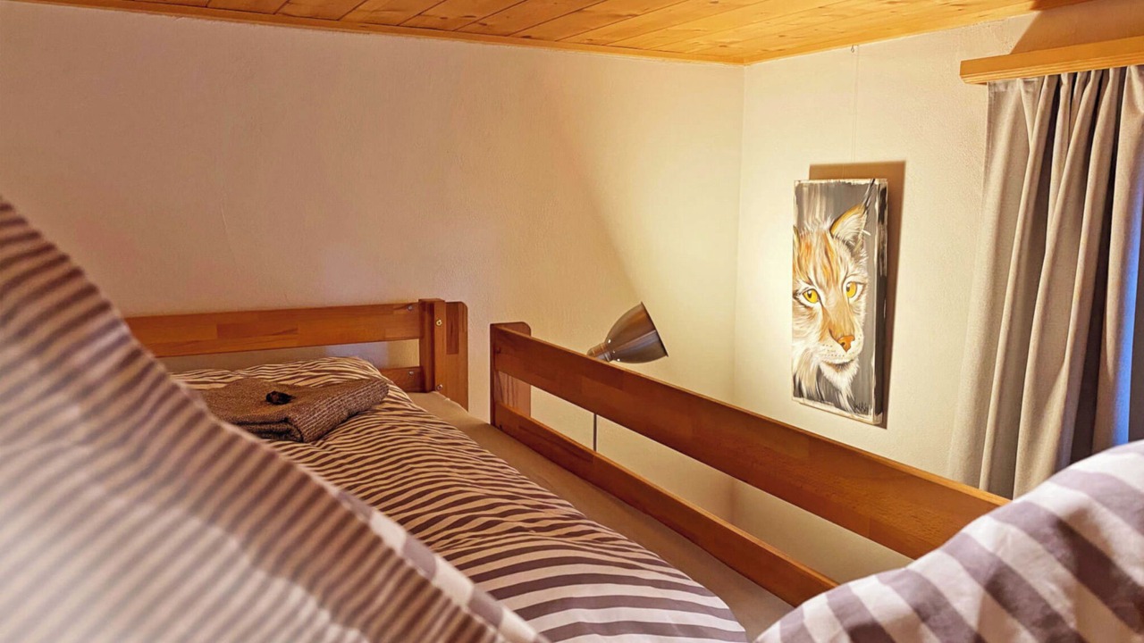 Photo of Bedroom in Flond