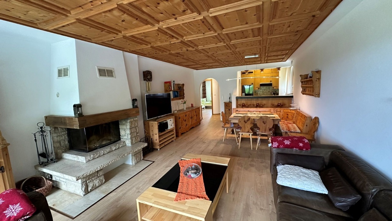 Photo of Livingroom in Surcuolm