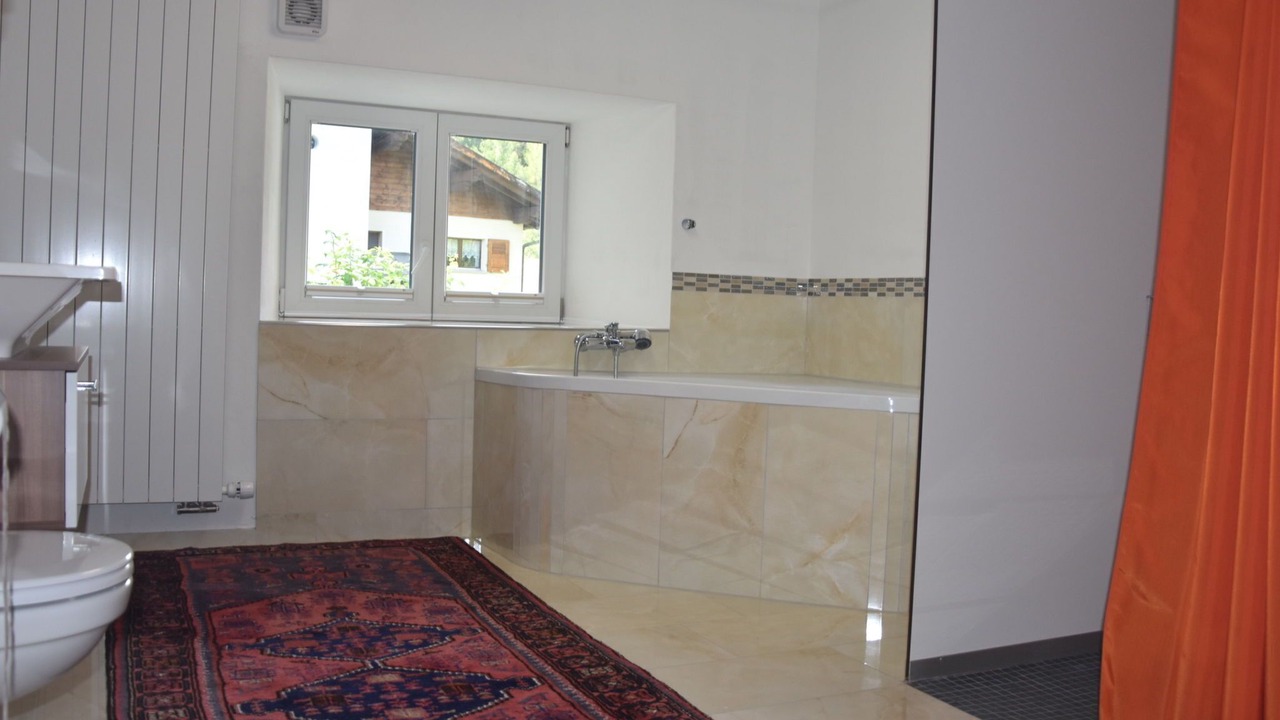 Photo of Bathroom in Degen
