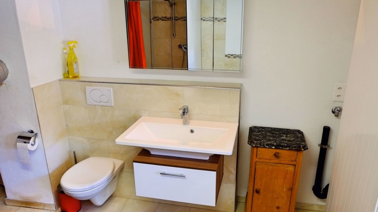 Photo of Bathroom in Degen