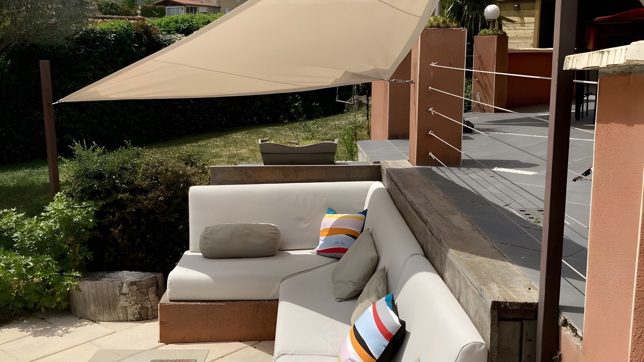 Photo of Patio Balcony in Millau