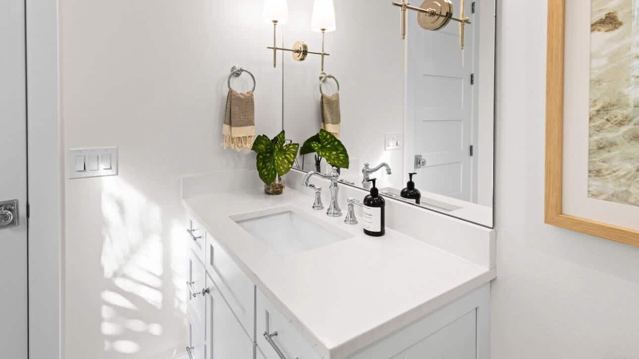 Photo of Bathroom in Bradenton Beach